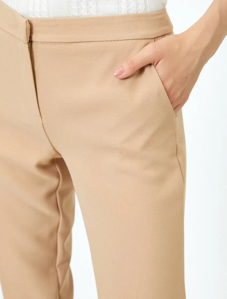 16353 Beige Pocket Detail Trousers