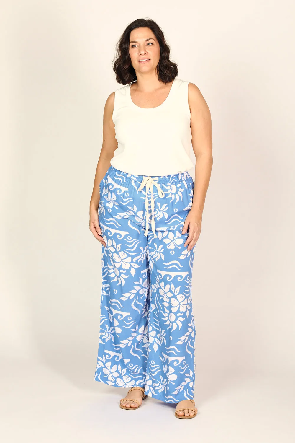 Breezy Relaxed Pant in Blue Horizon