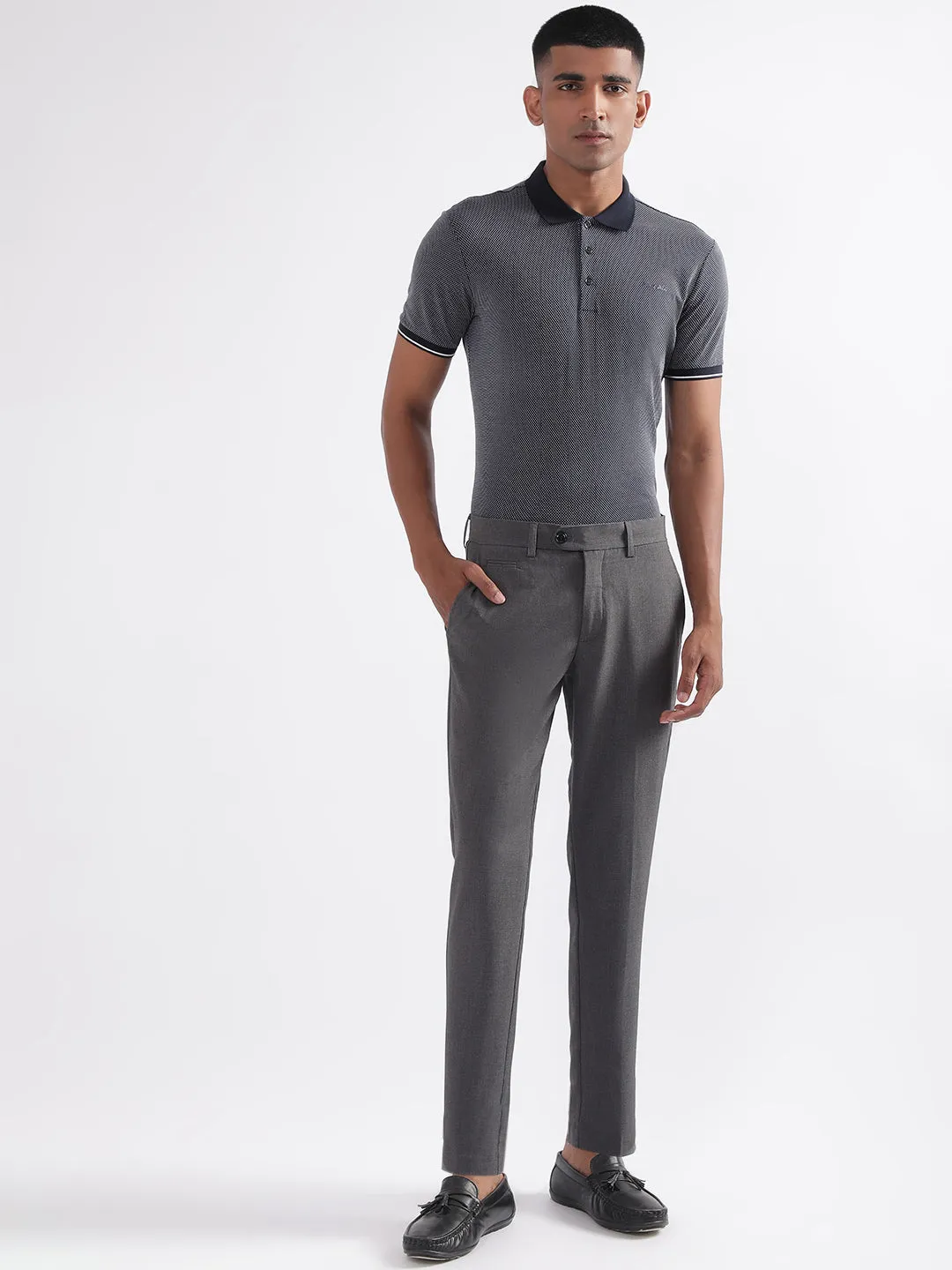 Lindbergh Men Grey Solid Slim Fit Trouser