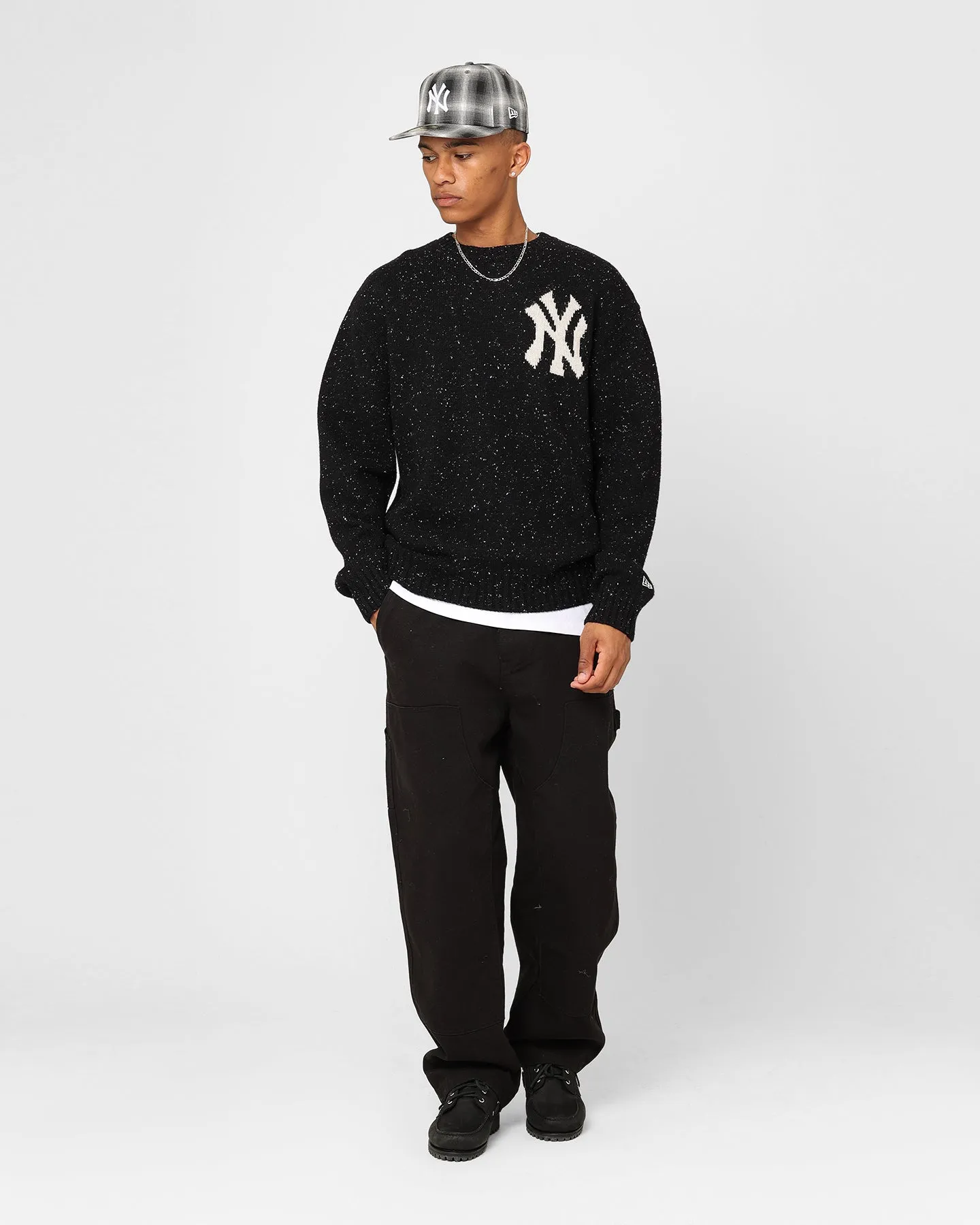 New Era New York Yankees Oversized Knit Sweater Black