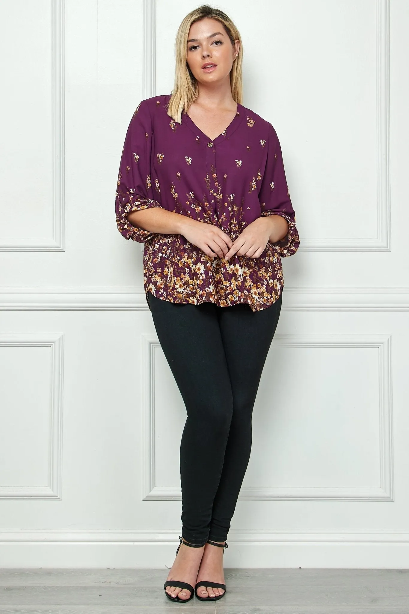 Plum 3/4 Button Tab Sleeve V Neck Popover - Plus