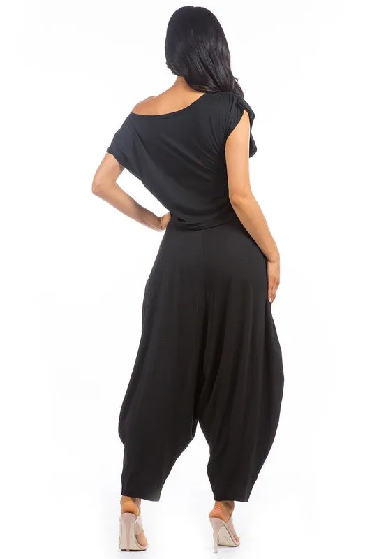 Sleek & Chic: Black 2-Piece Pant Set